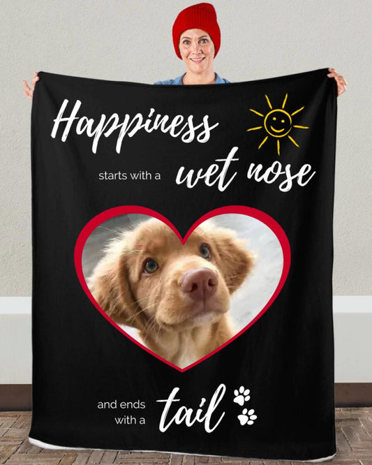 Soft & Cozy Sherpa Fleece Blanket - Happiness starts with a wet nose and ends with a tail